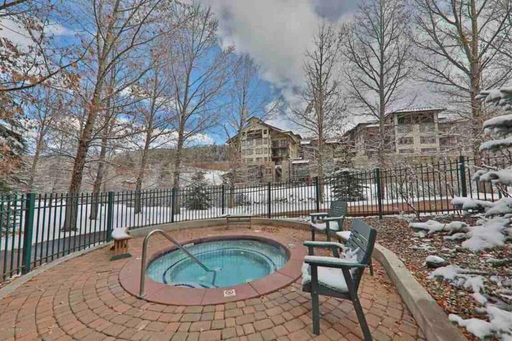 Ski-In/Ski-Out Zephyr 1 Bedroom Condo وينتر بارك المظهر الخارجي الصورة