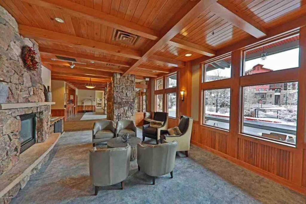 Ski-In/Ski-Out Zephyr 1 Bedroom Condo وينتر بارك المظهر الخارجي الصورة