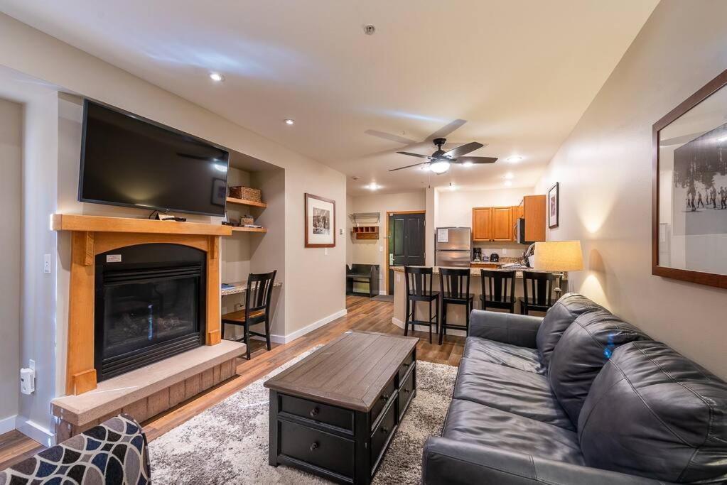 Ski-In/Ski-Out Zephyr 1 Bedroom Condo وينتر بارك المظهر الخارجي الصورة