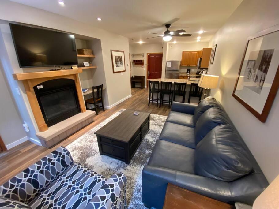 Ski-In/Ski-Out Zephyr 1 Bedroom Condo وينتر بارك المظهر الخارجي الصورة